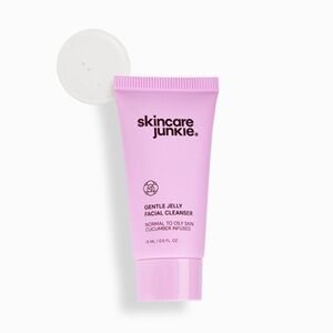 🌻 Skincare Junkie Gentle Jelly Facial Cleanser